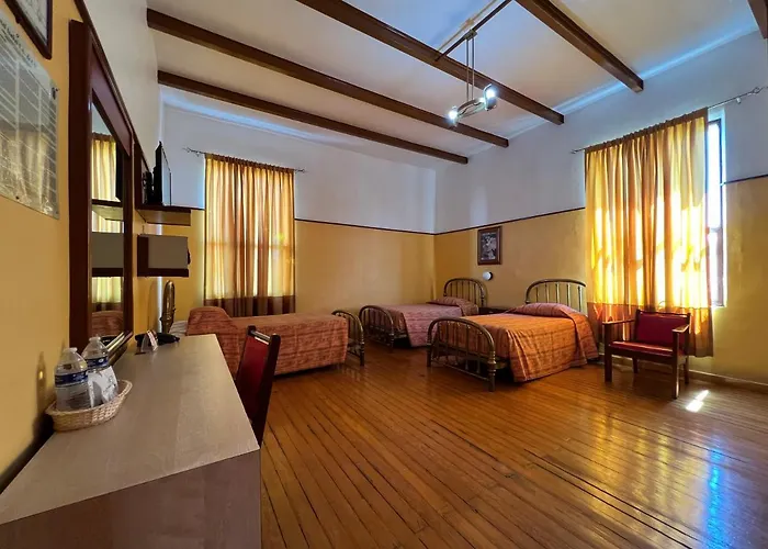 Isabel Hotel 3*
