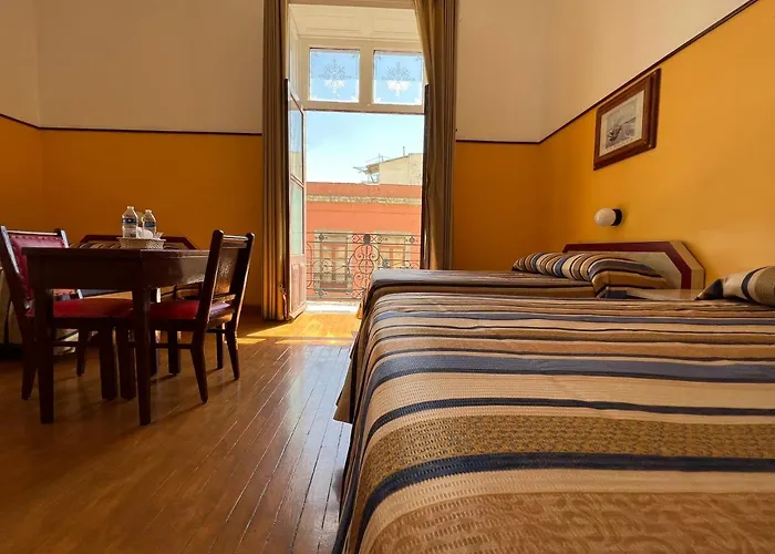 Hotel Isabel 3*