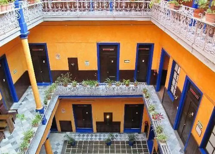 Hotel Isabel 3*