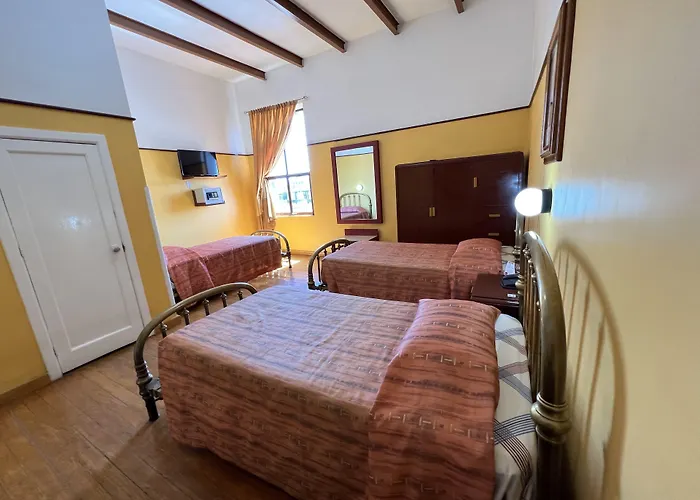 Hotel Isabel 3*